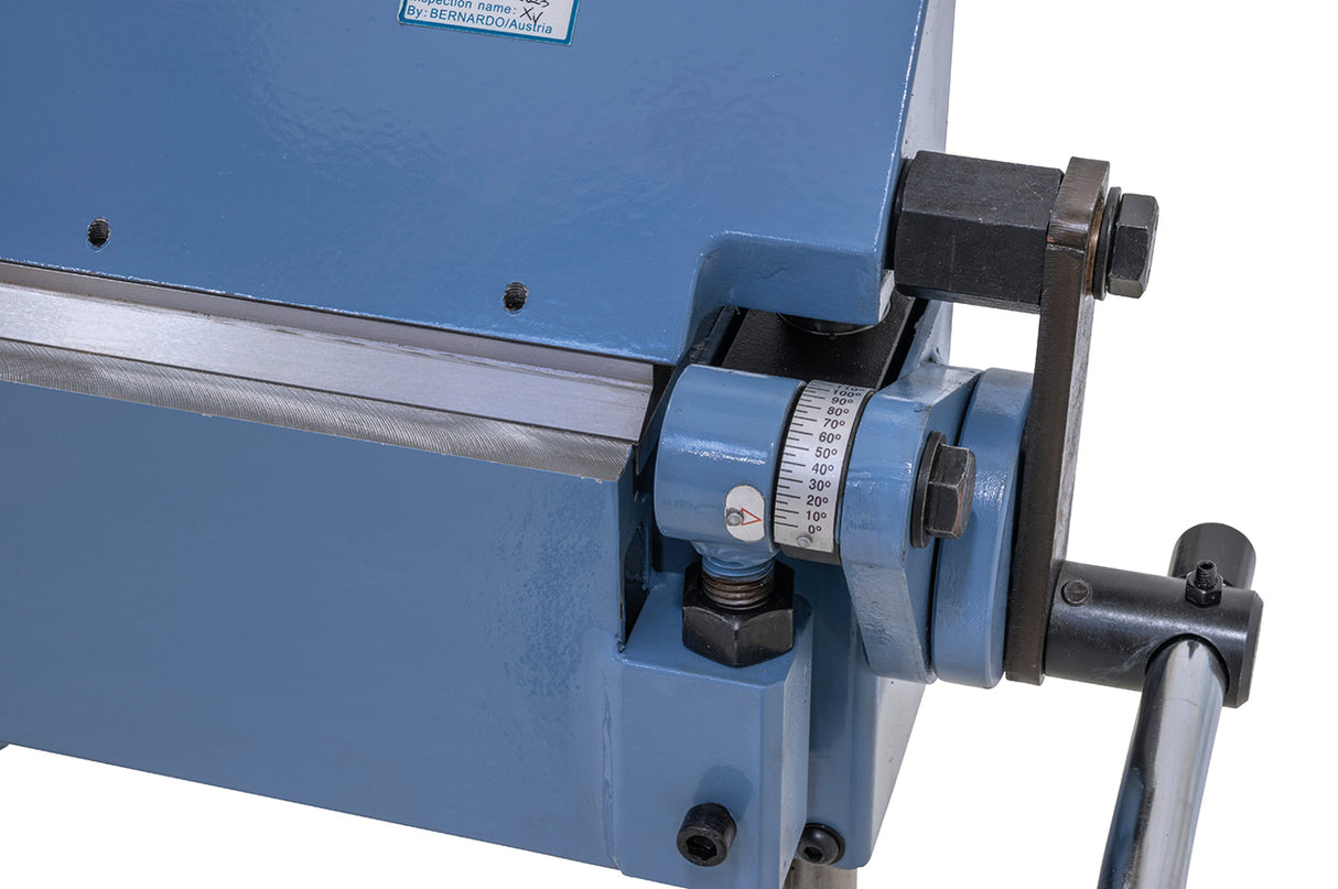 Piegatrice manuale Bernardo BB 2000 RS con cesoia rotativa