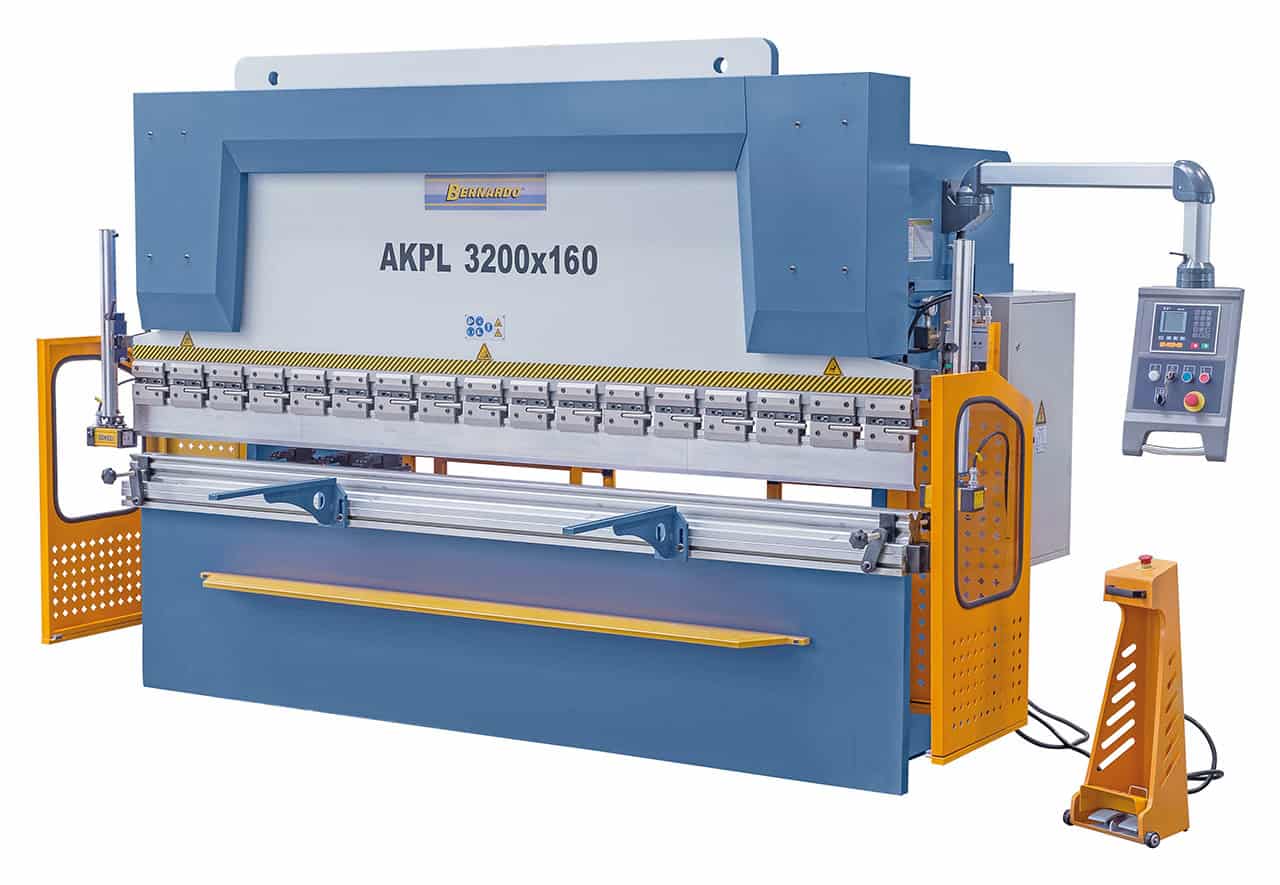 Bernardo Pressa piegatrice idraulica AKPL 3200 x 160