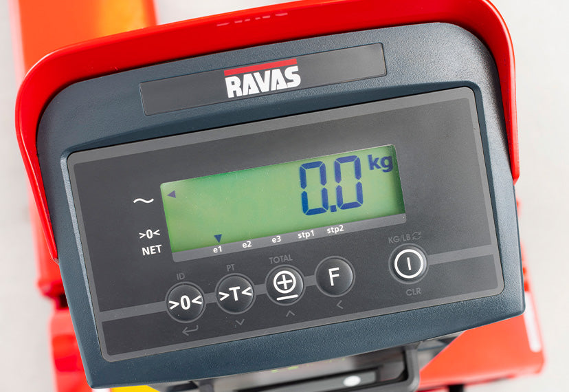 Porta-paletes pesapallet RAVAS 3200 – pesagem avanzata, connettività e Li-ion 75 horas