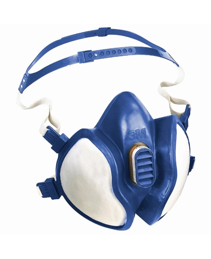 Maschera semifacciale 3M™ Maintenance Free 4251+ in elastomero morbido, con doppio filtro a carbone attivo integrato per vapori organici e particelle solide.