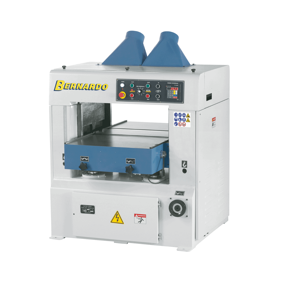 Pialla a spessore Bernardo TP 630 D 400 V con tavolo motorizzato, display digitale e rulli di avanzamento regolabili, ideale per falegnamerie e carpenterie professionali.