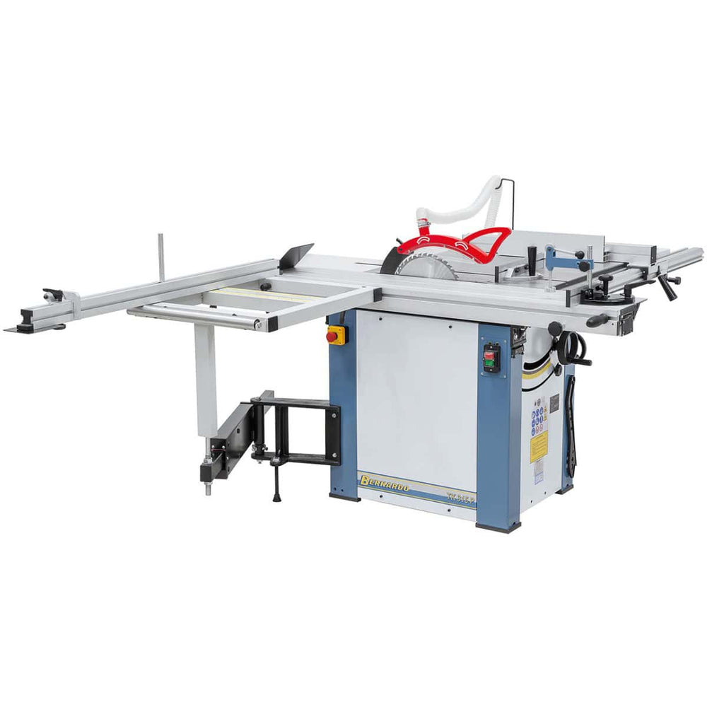 La TK 315 P con carro scorrevole in alluminio da 1600 mm, tavolo in ghisa e dotazione professionale, pronta per tagli precisi anche su pannelli rivestiti.